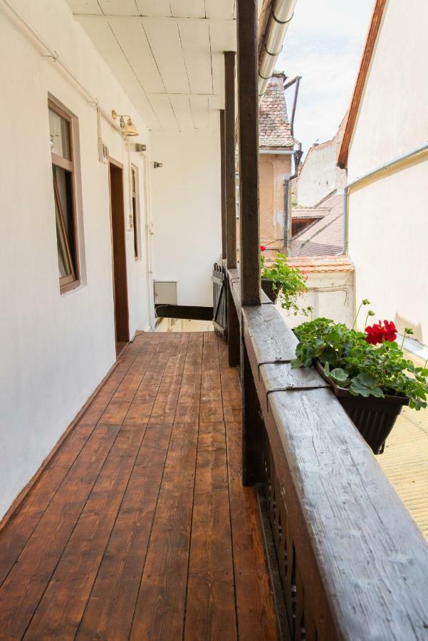 Musik Apartments Old Town シビウ エクステリア 写真